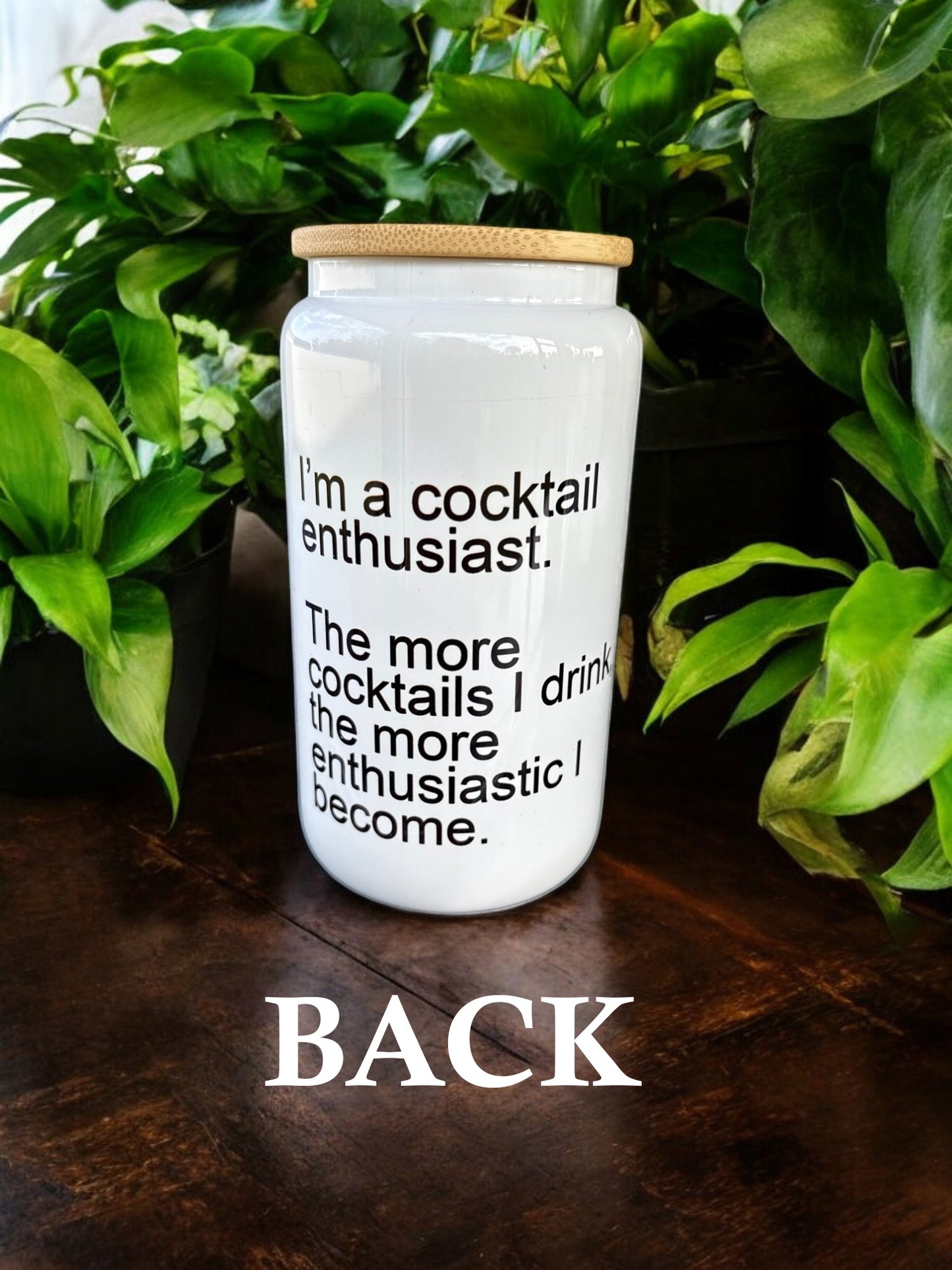 Retro Style Cocktail Enthusiast Glass Tumbler!