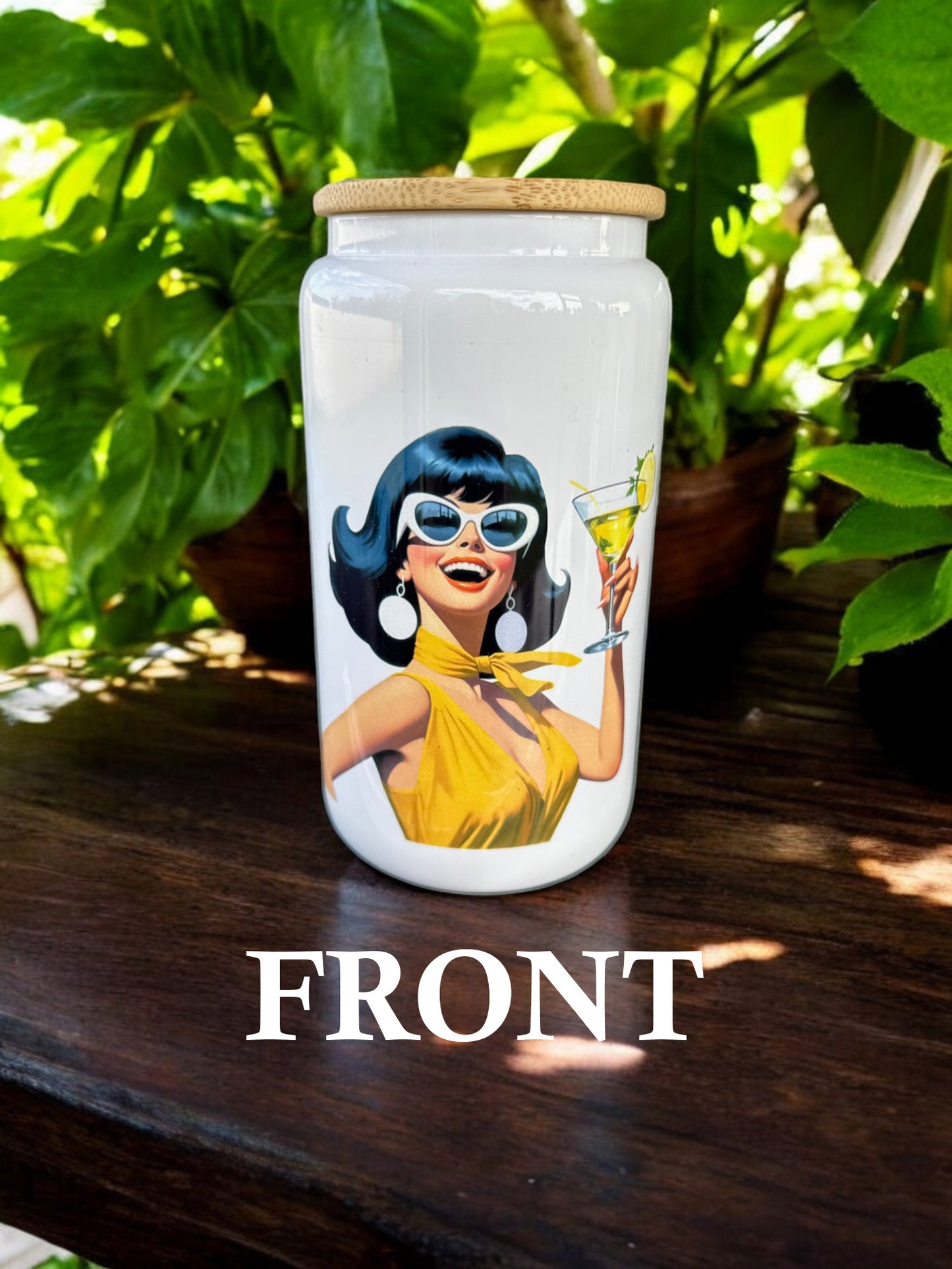 Retro Style Cocktail Enthusiast Glass Tumbler!
