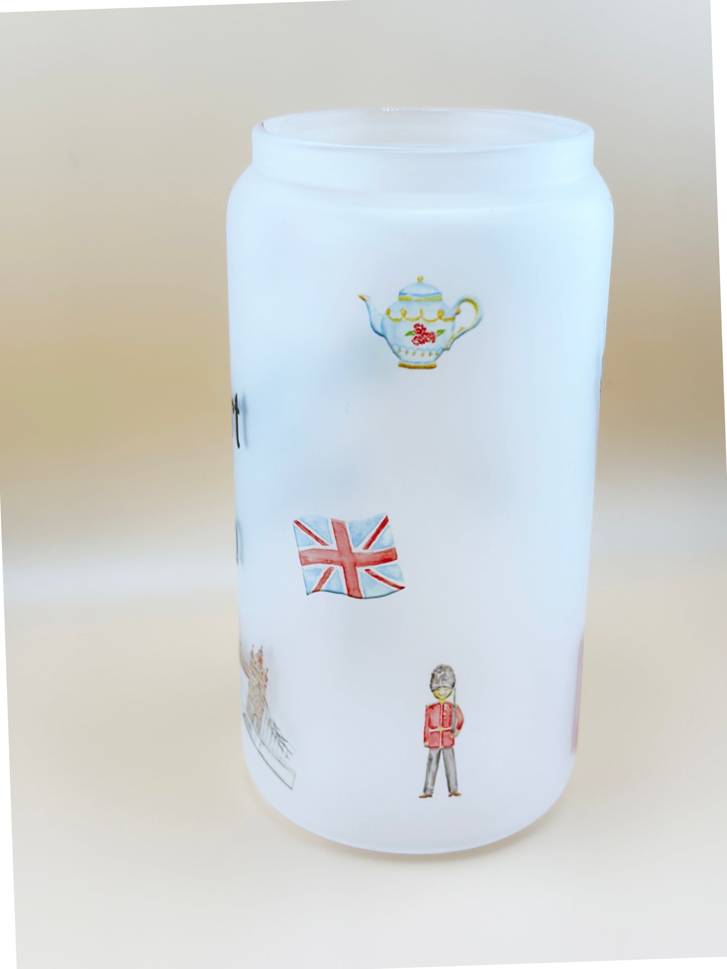 Insulated London watercolor summer glass tumbler with PBA-free straw and wooden lid